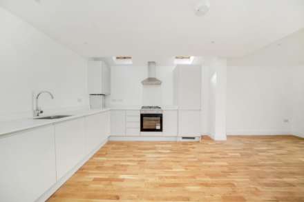 Etchingham Road, Stratford, Image 6