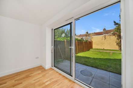Etchingham Road, Stratford, Image 8
