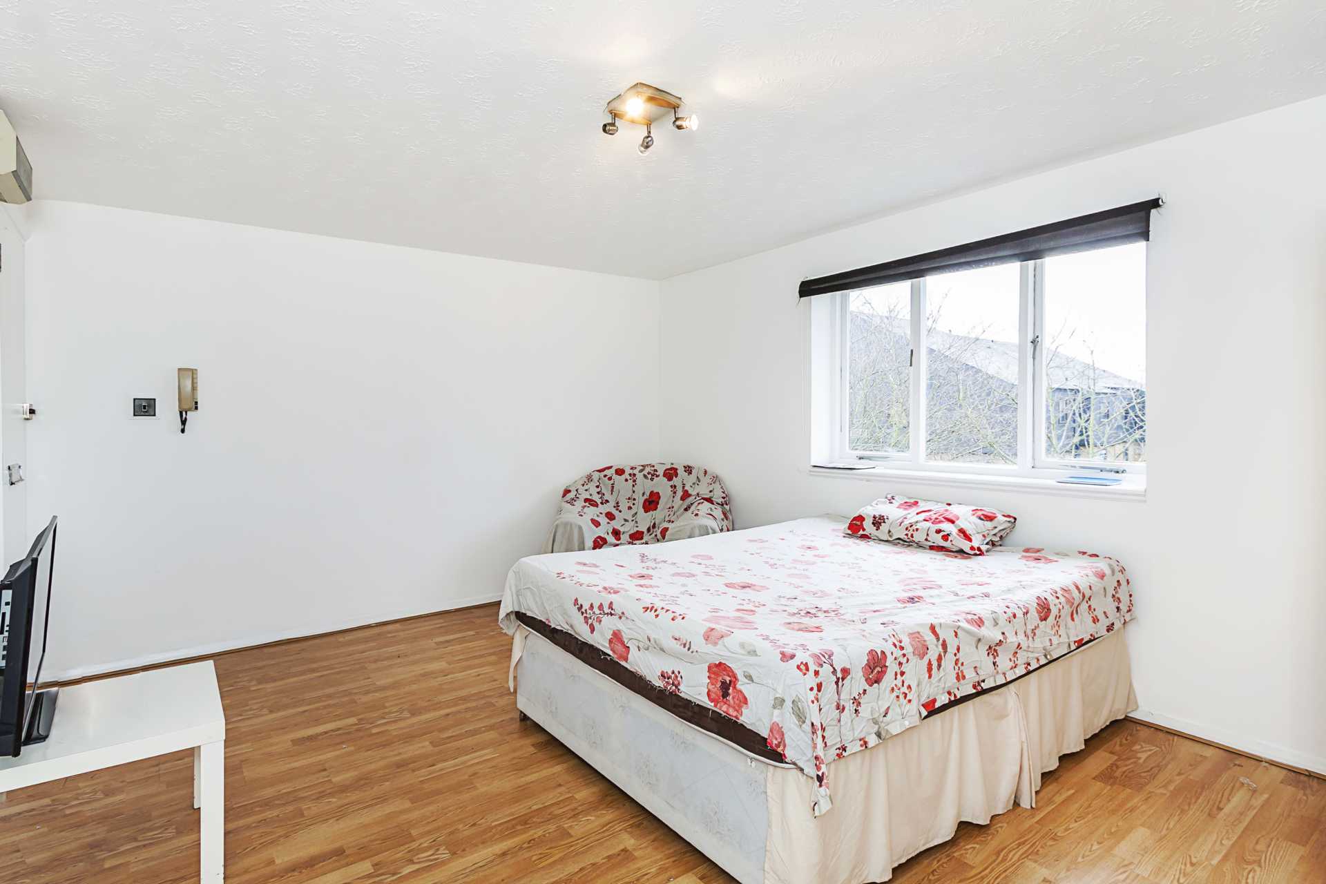 Horner Court, Leytonstone, Image 4