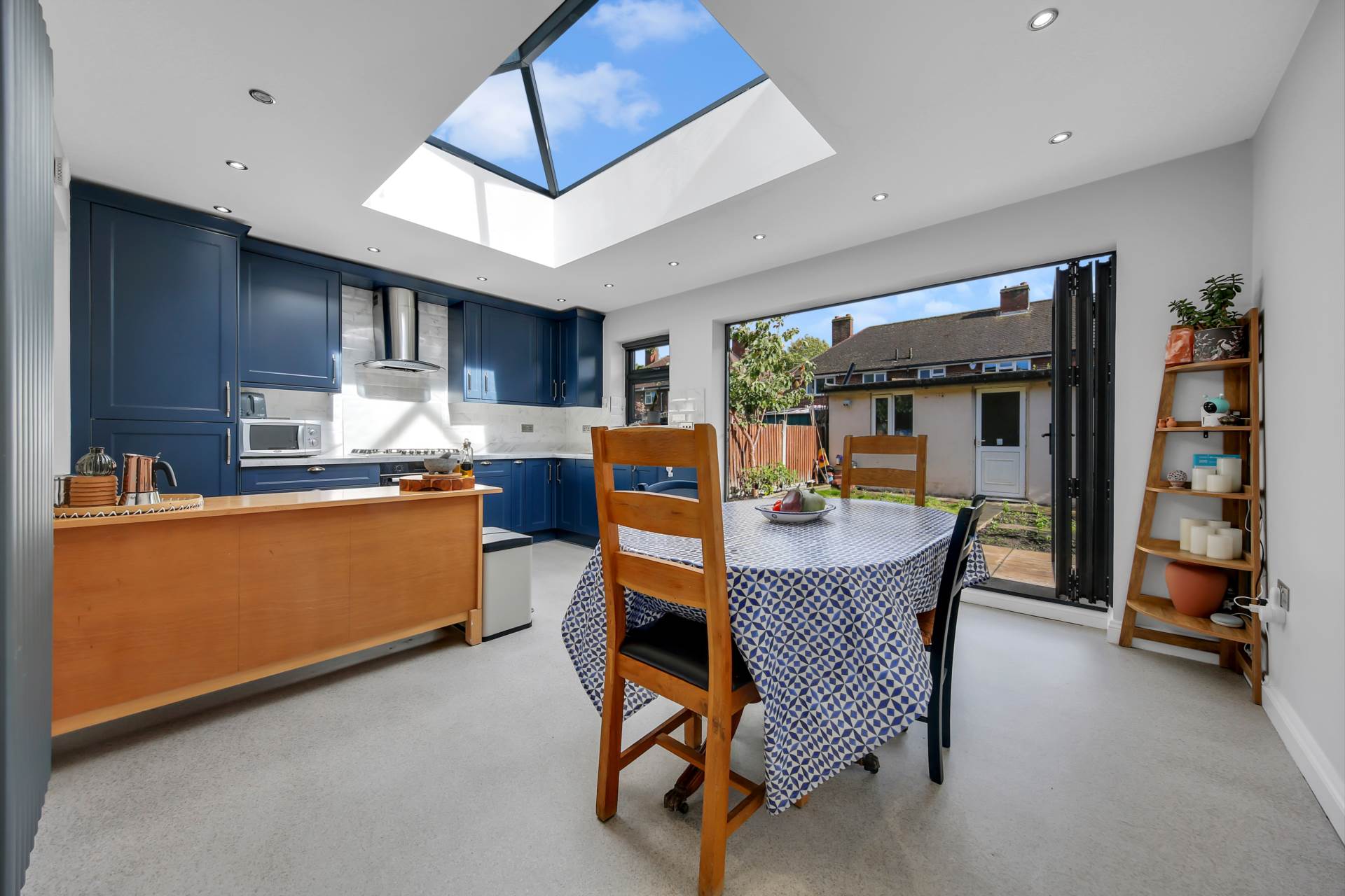 Pearcroft Road, Leytonstone, E11, Image 14