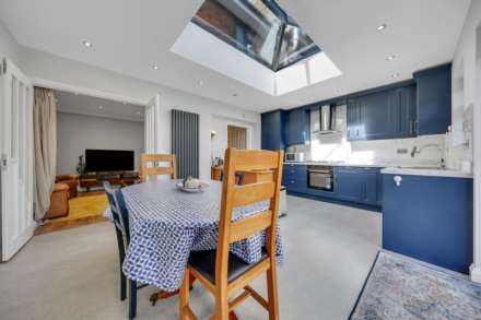 Pearcroft Road, Leytonstone, E11, Image 13