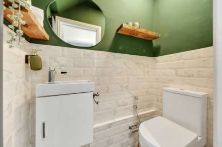 Pearcroft Road, Leytonstone, E11, Image 17