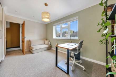 Pearcroft Road, Leytonstone, E11, Image 22