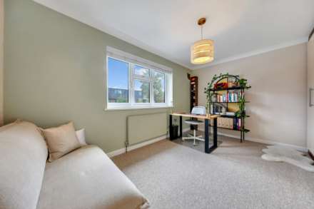 Pearcroft Road, Leytonstone, E11, Image 24
