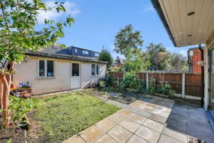 Pearcroft Road, Leytonstone, E11, Image 32