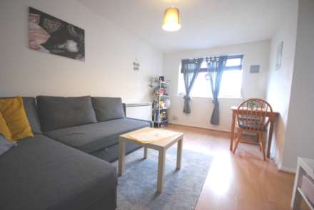 Viking Place, Leyton, E10, Image 3