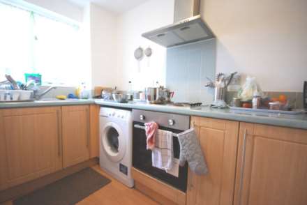 Viking Place, Leyton, E10, Image 4