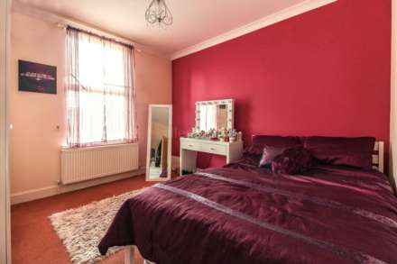 Hainault Rd, Leytonstone, Image 12