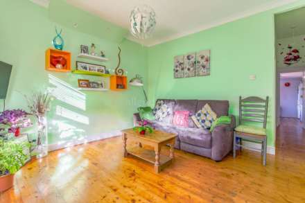 Dawlish Road, Leyton, E10, Image 2