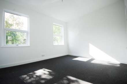 Brookscroft Road, Walthamstow, E17, Image 10