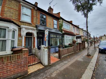 Brookscroft Road, Walthamstow, E17, Image 13