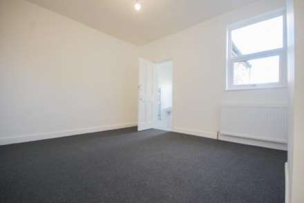 Brookscroft Road, Walthamstow, E17, Image 8