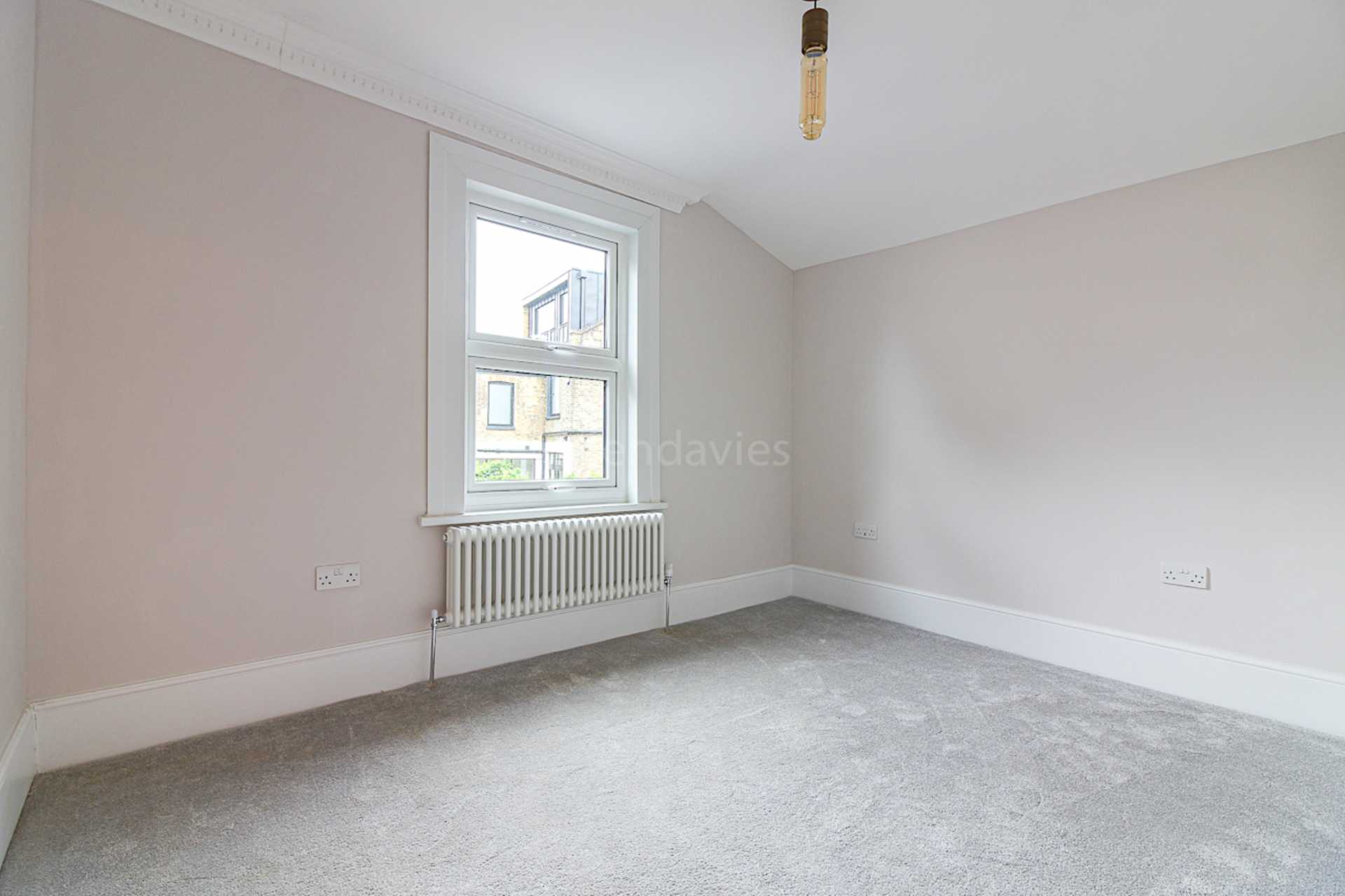 Newport Road, Leyton, Image 4