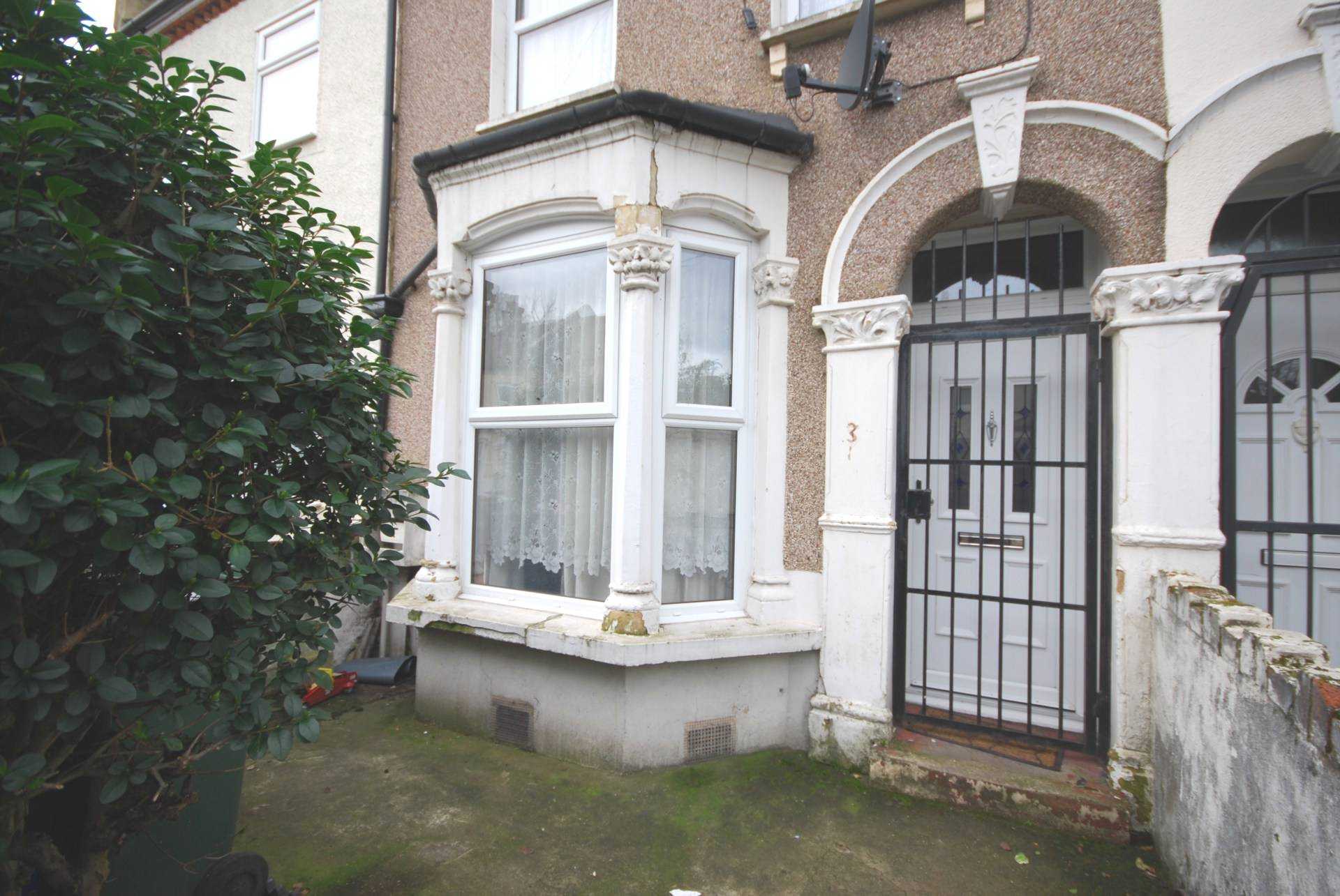 Gordon Road, Leyton, E15, Image 1