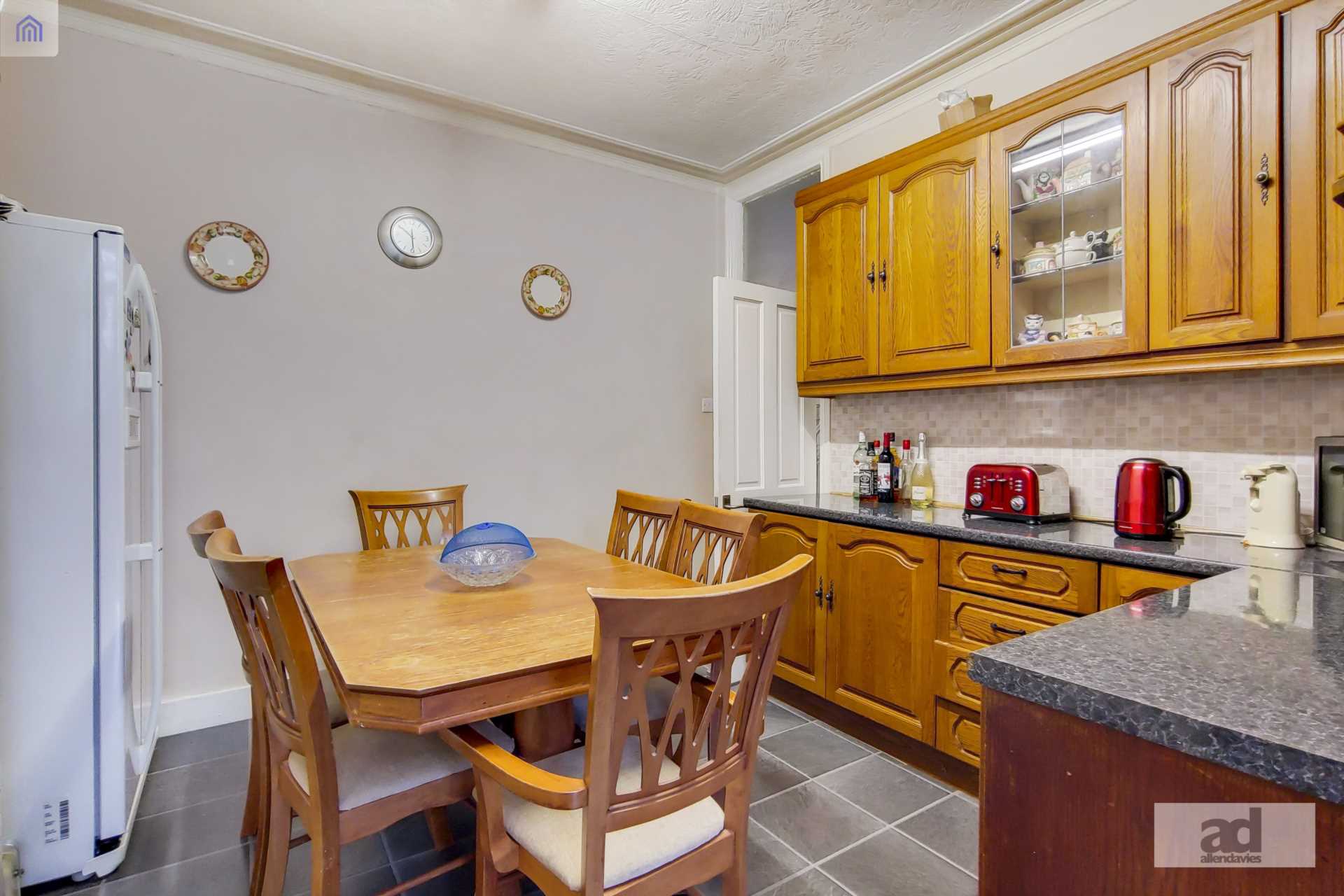 Colchester Road, Leyton,E10, Image 6