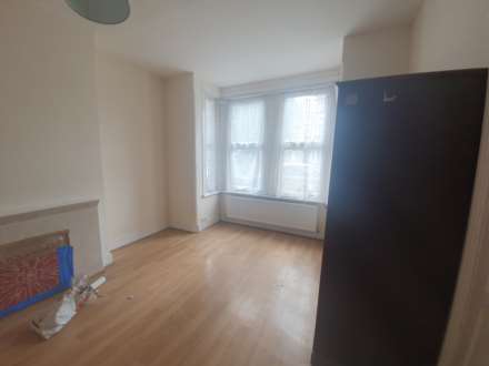 Peterborough Road, Leyton, Image 2