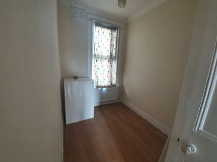 Peterborough Road, Leyton, Image 22