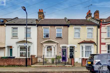 Dawlish Road, Leyton, E10, Image 3