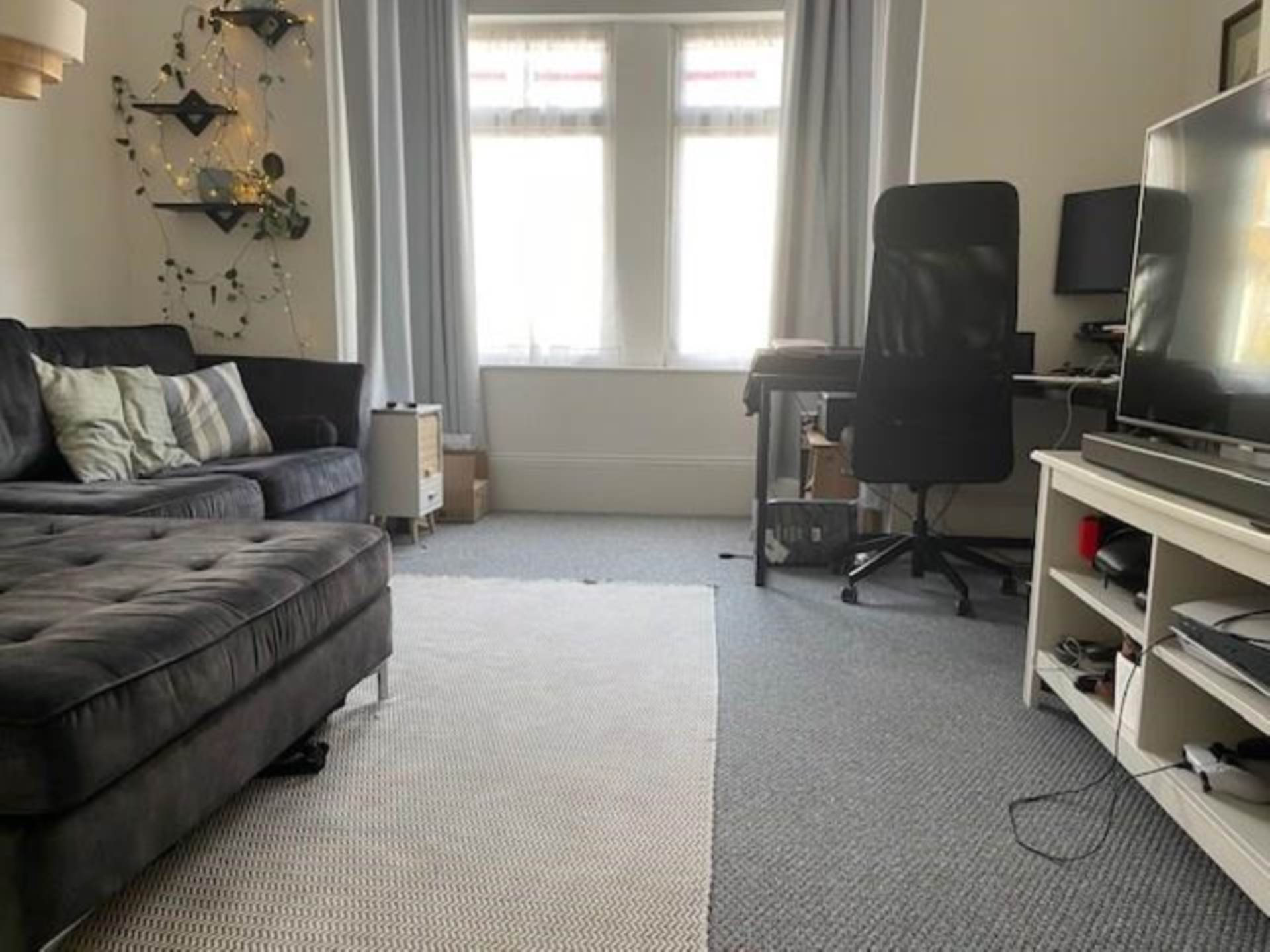 Thornhill Road, Leyton, E10, Image 2