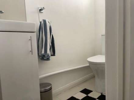 Thornhill Road, Leyton, E10, Image 4