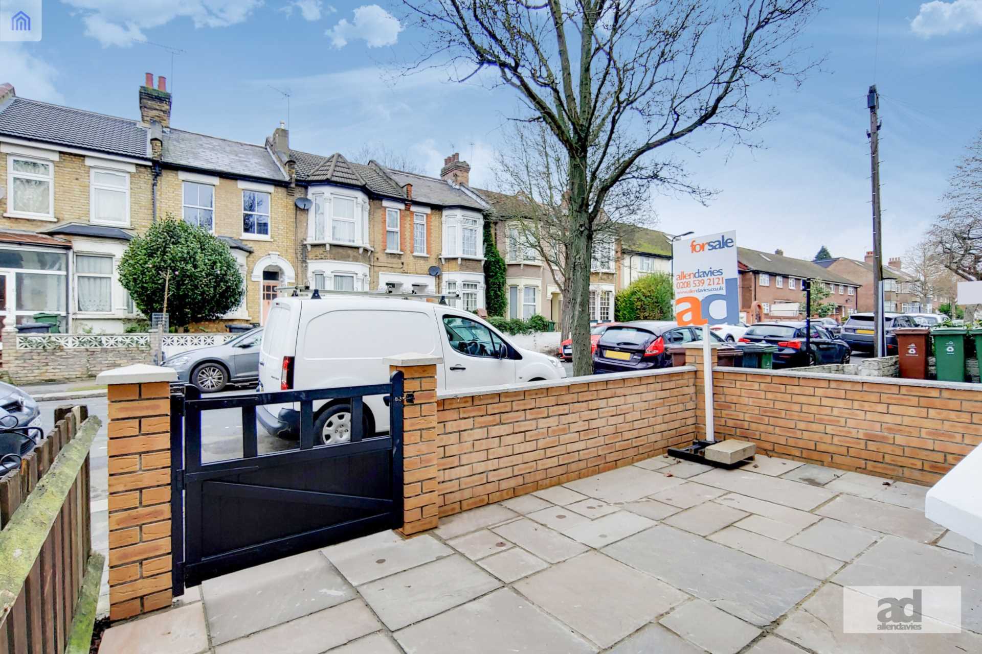 Huxley Road, Leyton, E10, Image 10