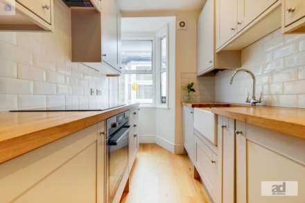 Claude Road, Leyton, E10, Image 9