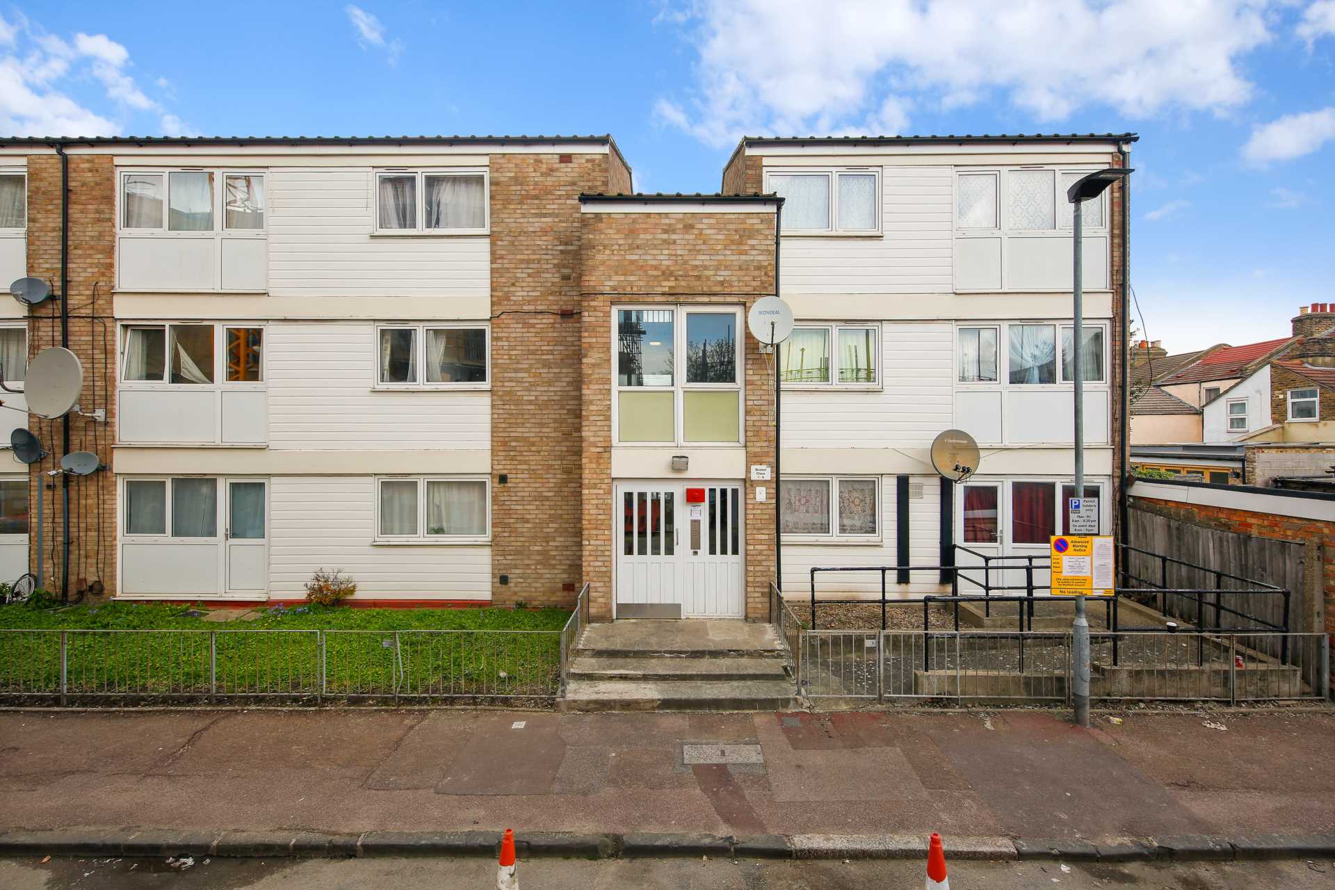 Bramall Close, Stratford, E15 1RR, Image 1