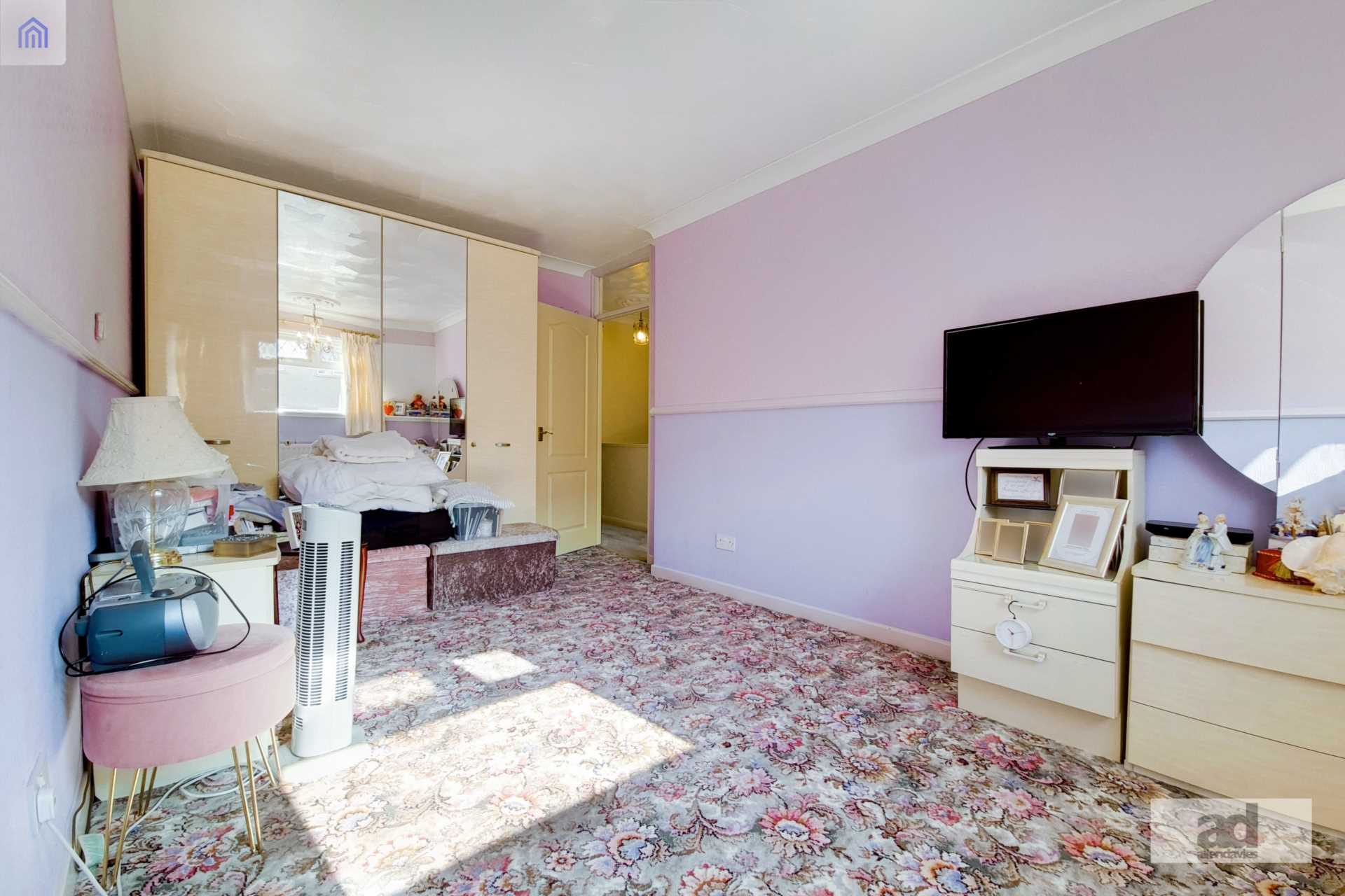 Flack Court, Leyton, E10, Image 7