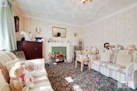 Flack Court, Leyton, E10, Image 4
