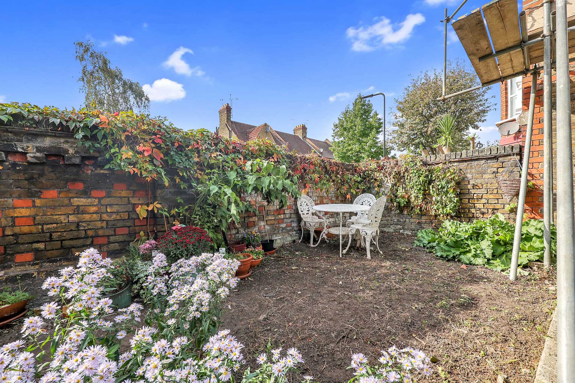 Clementina Road, Leyton, E10, Image 17