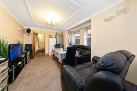 5 Bedroom House, Haroldstone Road, Walthamstow, E17