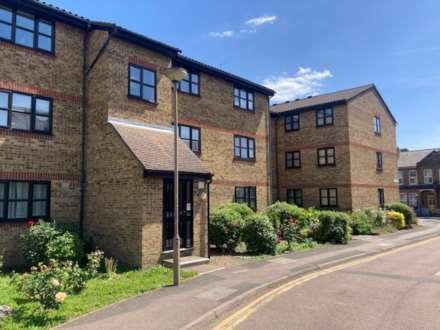 Ghandi Close, London, E17, Image 1
