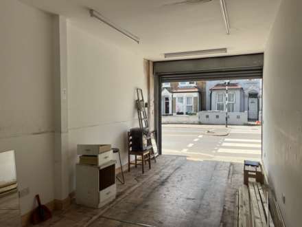 High Road, Stratford, Image 3