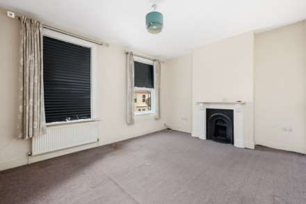 Caistor Park Road, Stratford, E15, Image 4