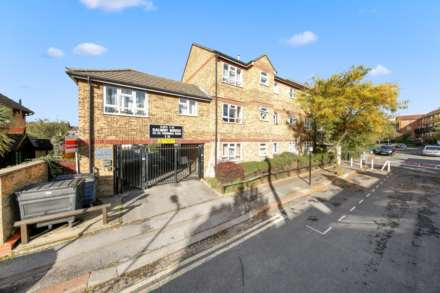 Thornhill Road, Leyton E10 5LZ, Image 16