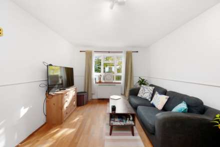 Thornhill Road, Leyton E10 5LZ, Image 4