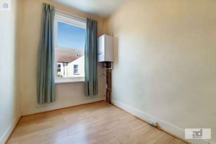 Wesley Road, Leyton,E10, Image 10