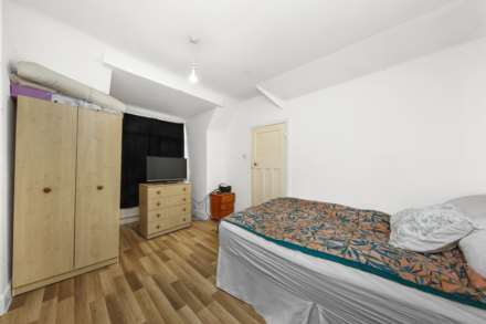 Church Road, Leyton, E10 7JQ, Image 17