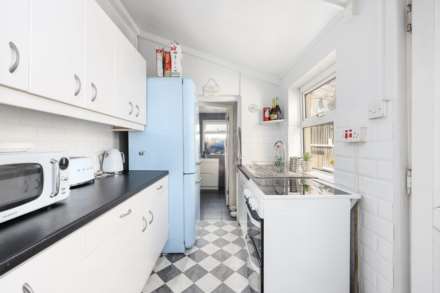 Dawlish Road, Leyton, E10 6QN, Image 6