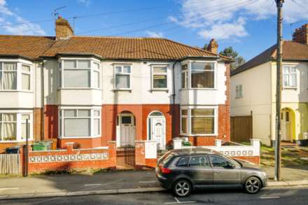 3 Bedroom End Terrace, Fulbourne Road, Walthamstow E17