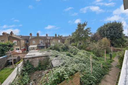 Grosvenor Road, Leyton, E10, Image 18
