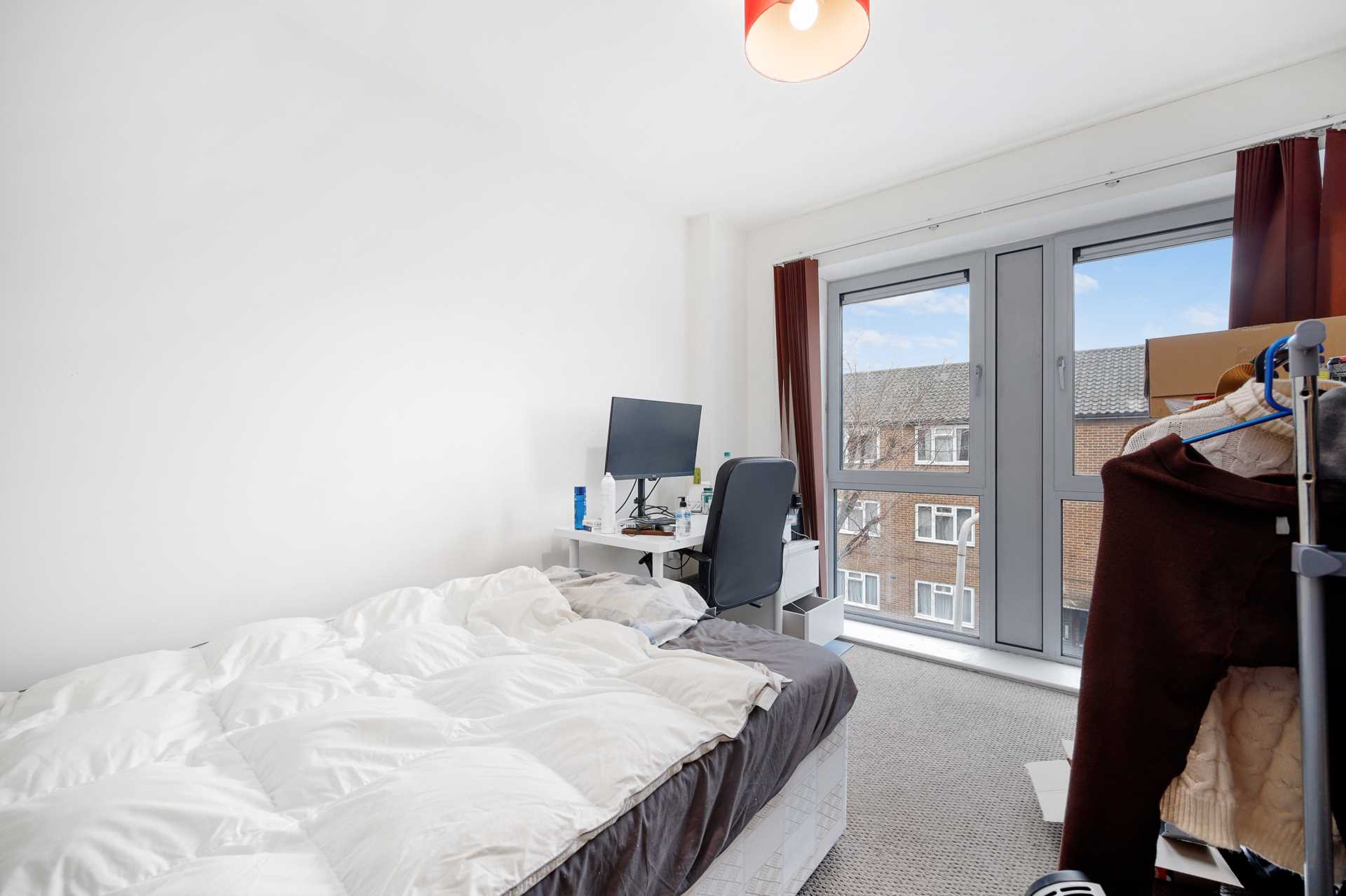 Chapel Court, Leyton, E10, Image 10