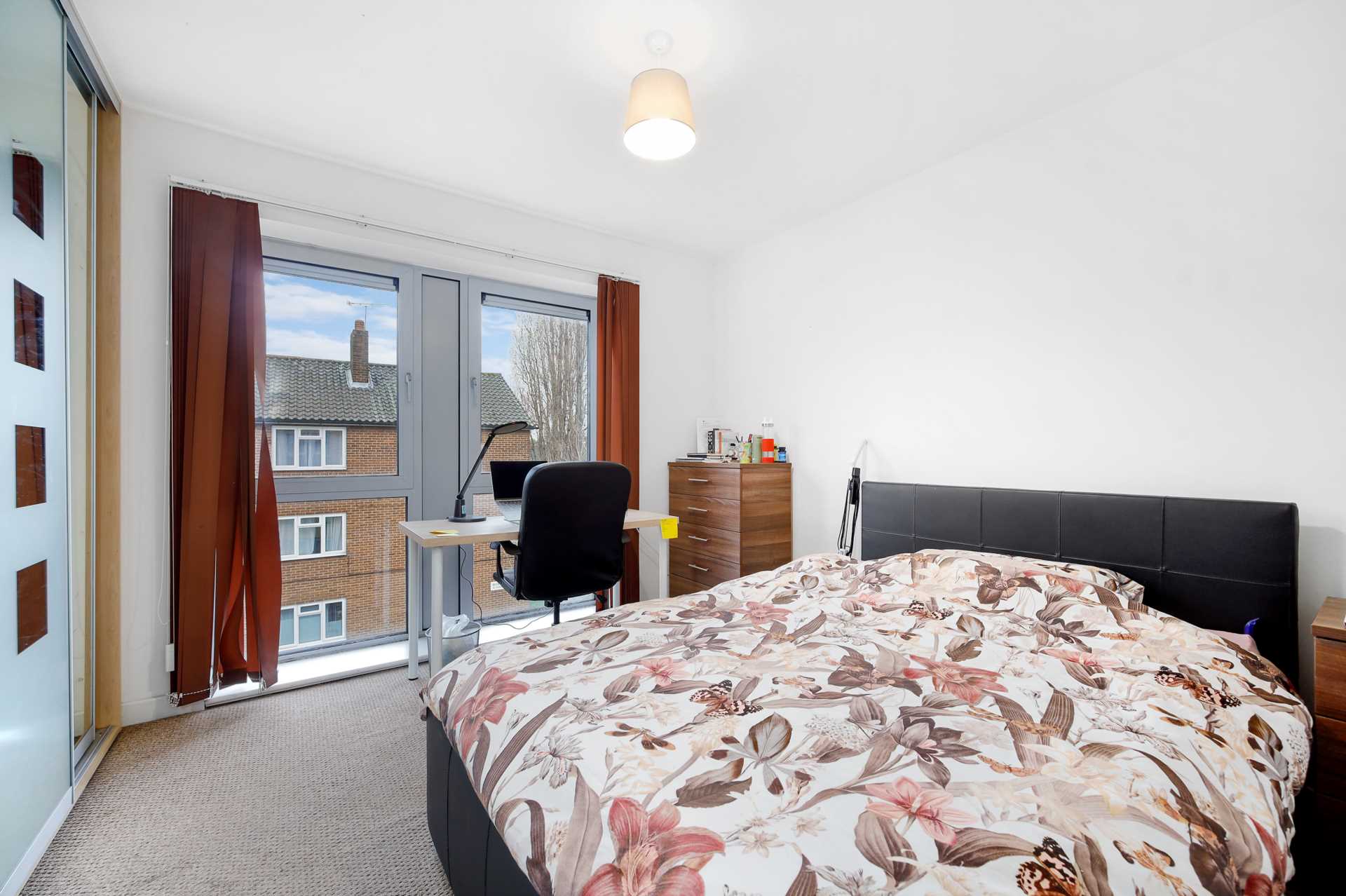 Chapel Court, Leyton, E10, Image 8