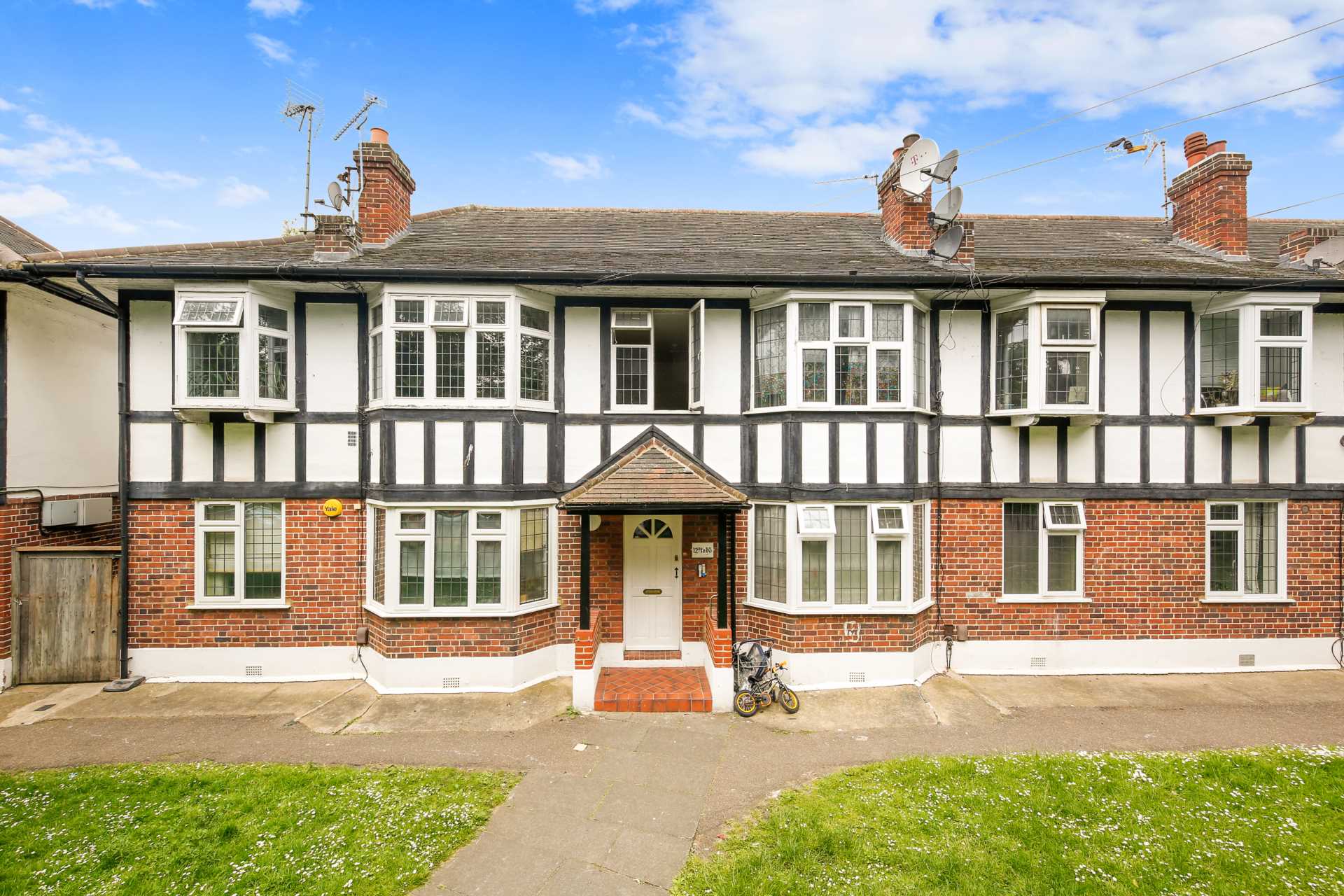 Tudor Court, Walthamstow, E17, Image 1