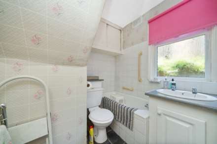 Jersey Road, Leytonstone, E11, Image 13