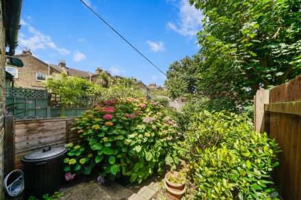 Jersey Road, Leytonstone, E11, Image 15