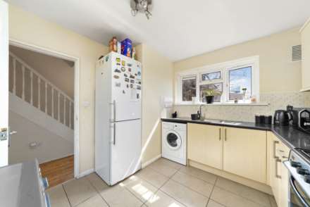 Livingstone Court, Leyton, E10, Image 9