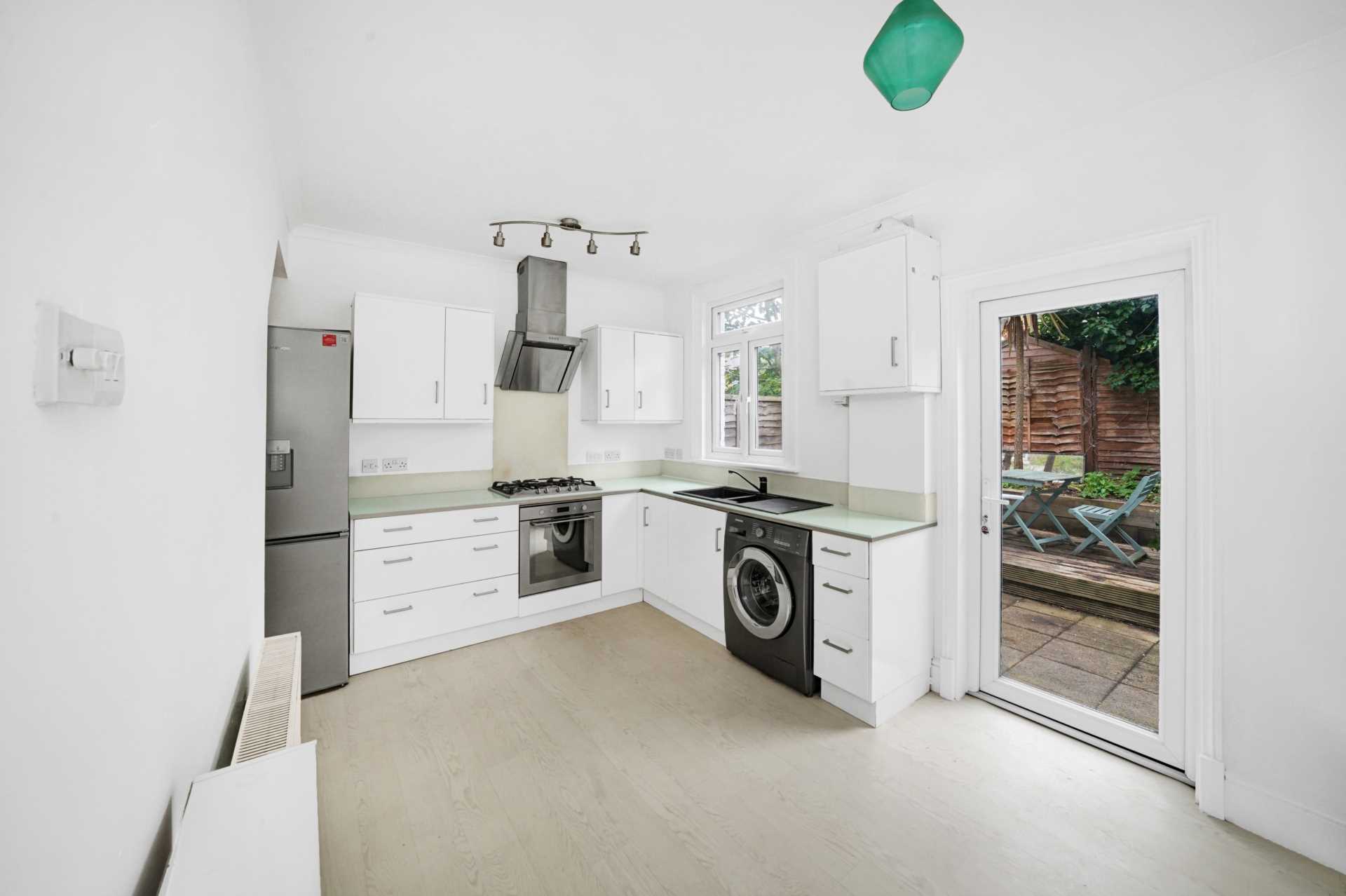 Byron Road, Leyton, E10, Image 4