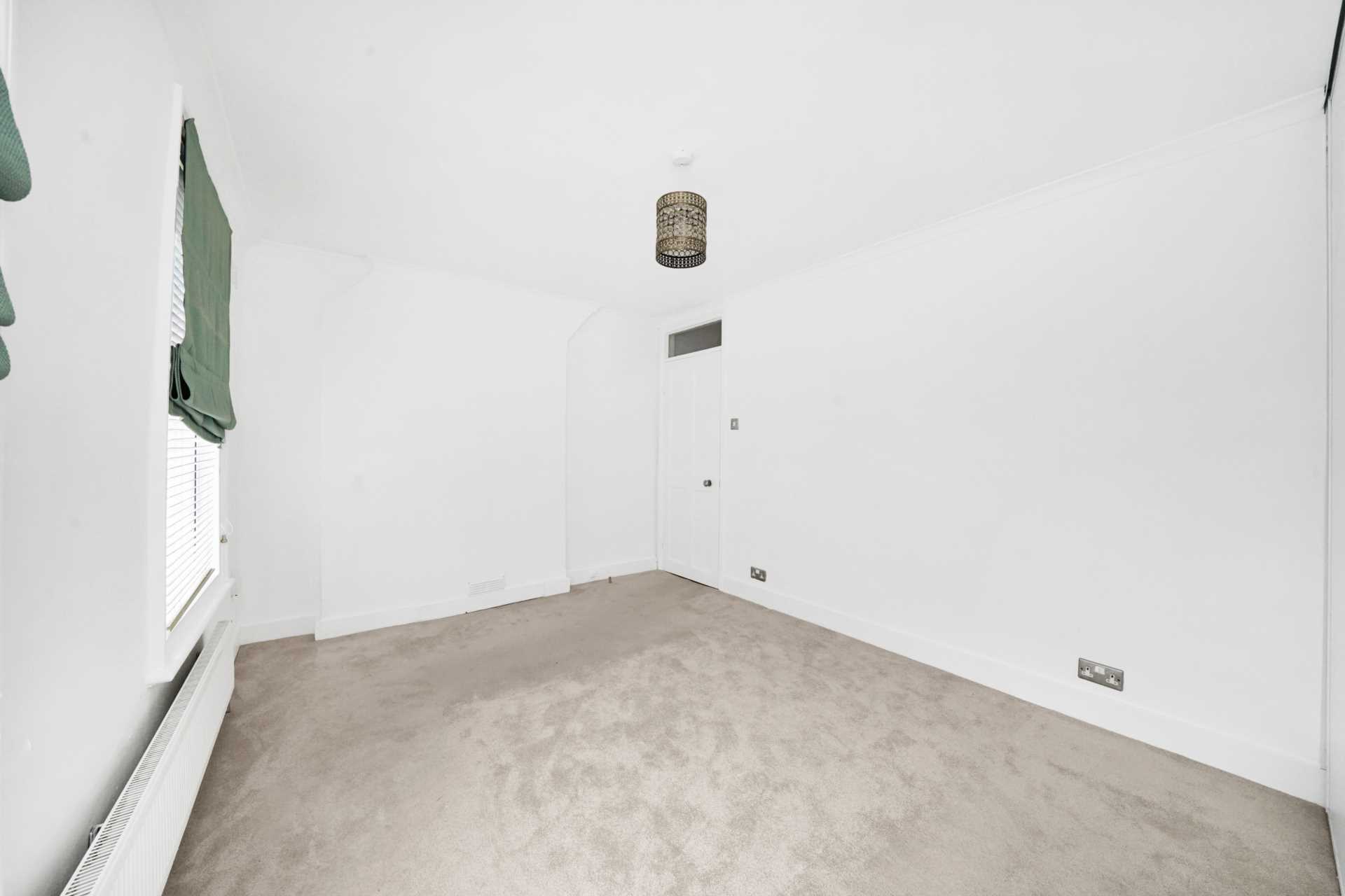 Byron Road, Leyton, E10, Image 8