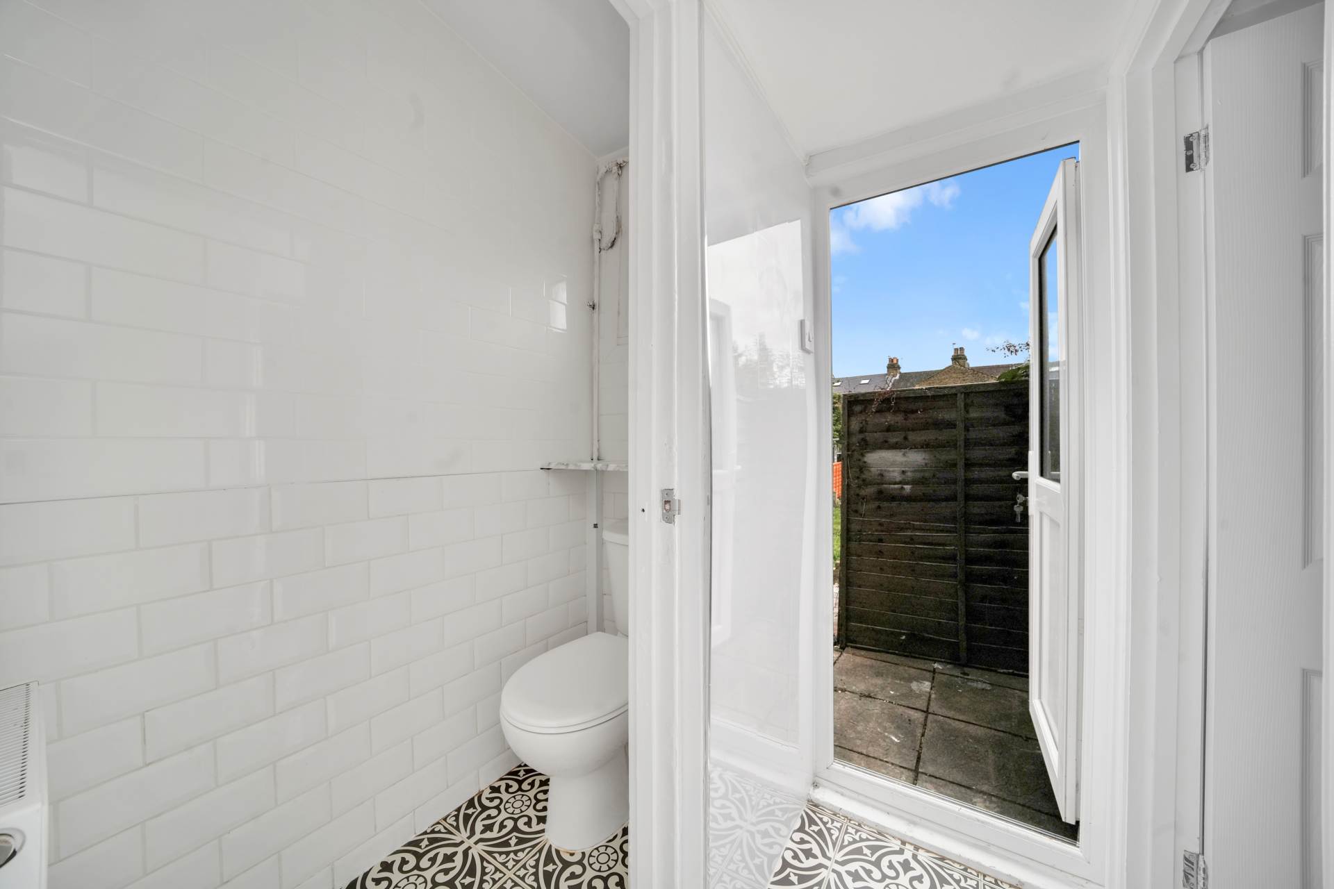 Albert Road, Leyton., Image 14
